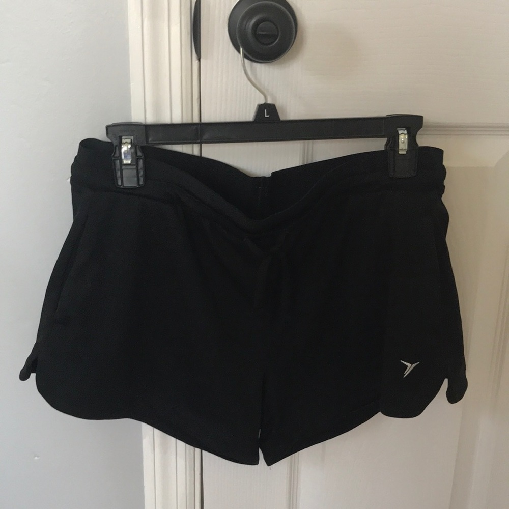 Black Old Navy Active shorts